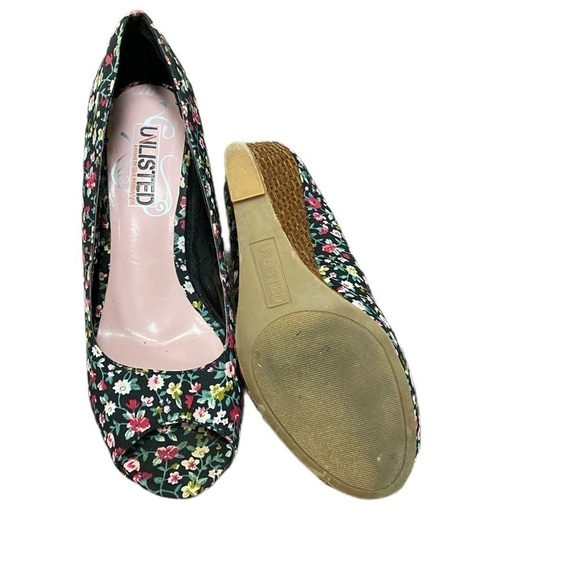 UNLISTED by Kenneth Cole black with floral print - Picture 2 of 6